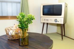 kagurazaka retro bar and hotel