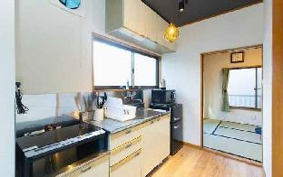 kagurazaka retro bar and hotel