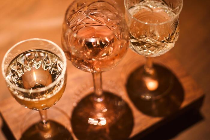 kagurazaka retro bar and hotel