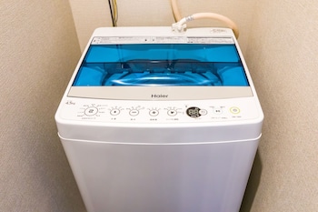 mr kinjo in asahibashi station square