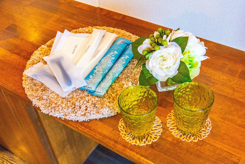 mr kinjo in asahibashi station square