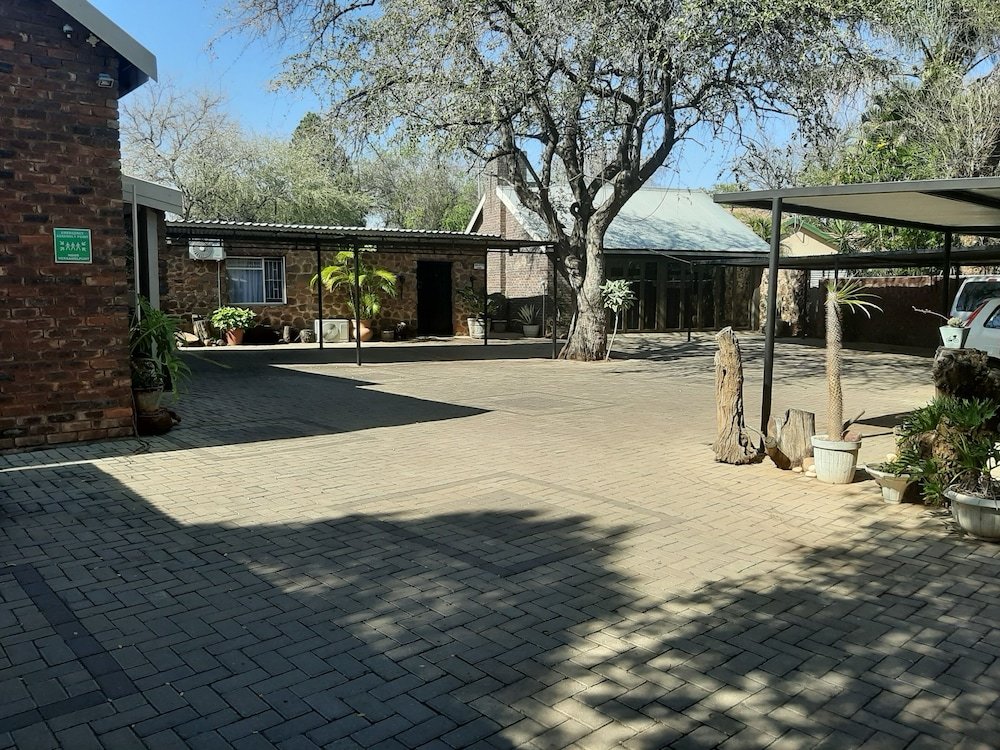 Zebra Guest House,Limpopo>>Lephalale,3 star