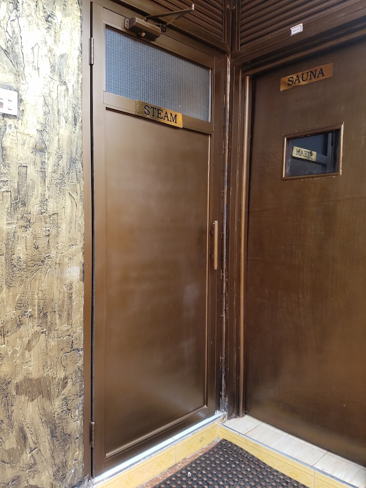 sibyangu standard hotel