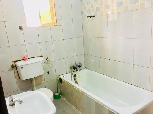 mignonette hotel and suites