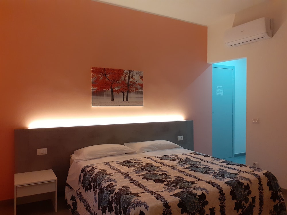 royal room and breakfast