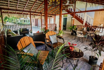 Xye   Resort,Near Throne Room,3.5 star