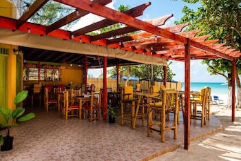 Xye   Resort,Near Throne Room,3.5 star