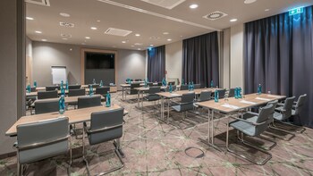 holiday inn hamburg berliner tor an ihg hotel