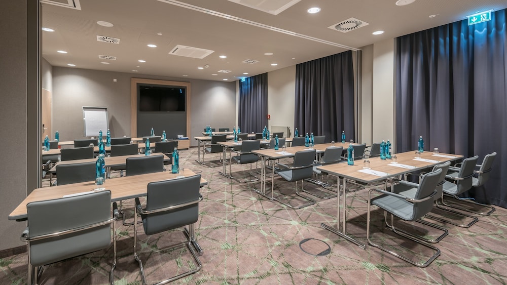 holiday inn hamburg berliner tor an ihg hotel