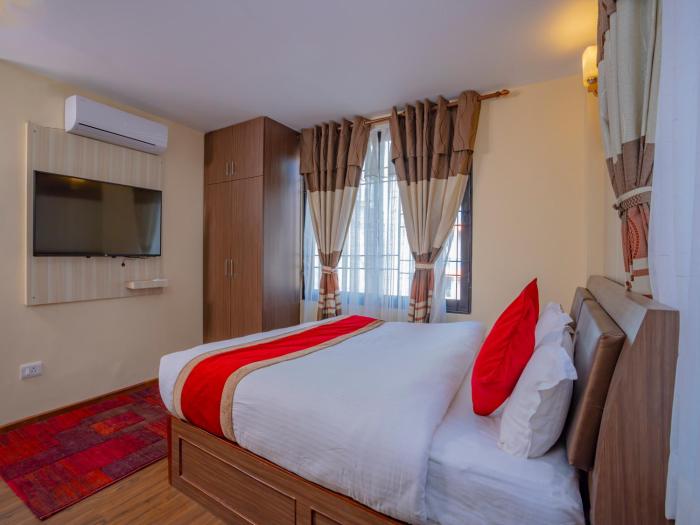 hotel airport deepshree