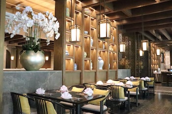 ramada plaza by wyndham chao fah