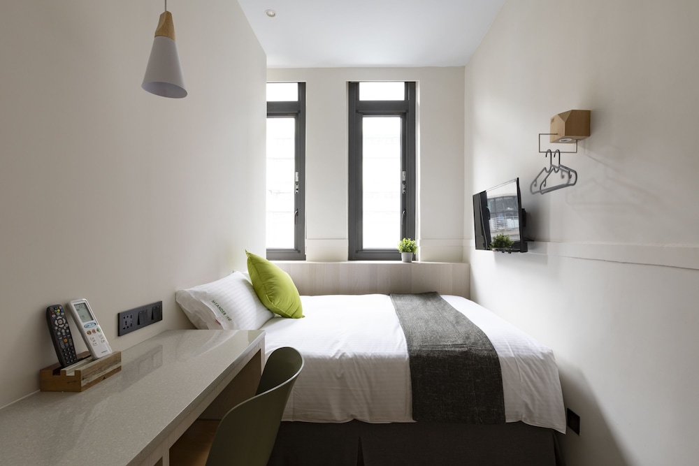 meander 1948 hostel taipei main station