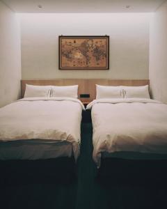 meander 1948 hostel taipei main station