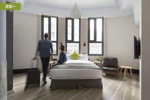 meander 1948 hostel taipei main station