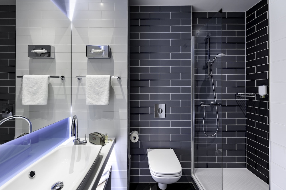 holiday inn express regensburg an ihg hotel