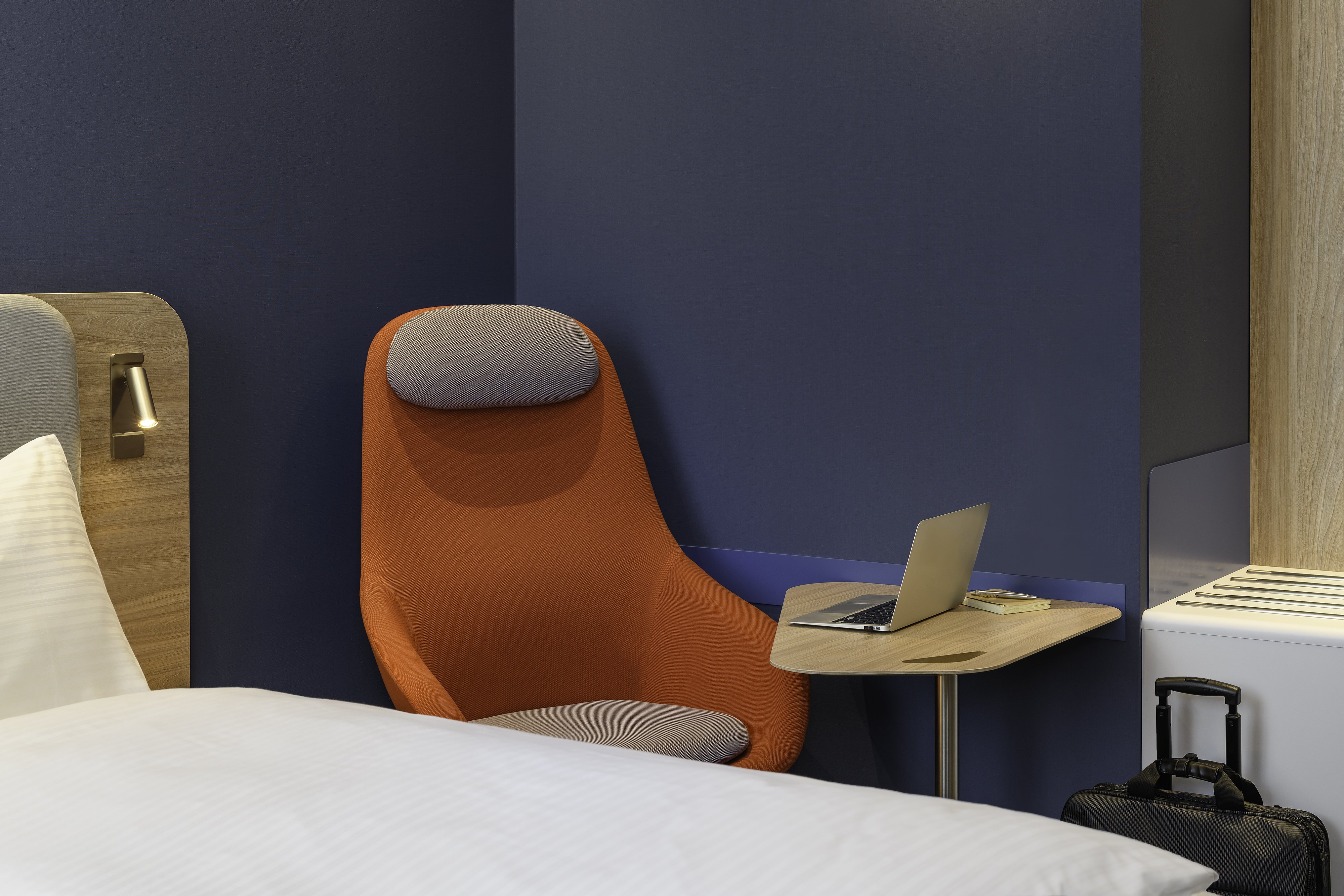 holiday inn express regensburg an ihg hotel