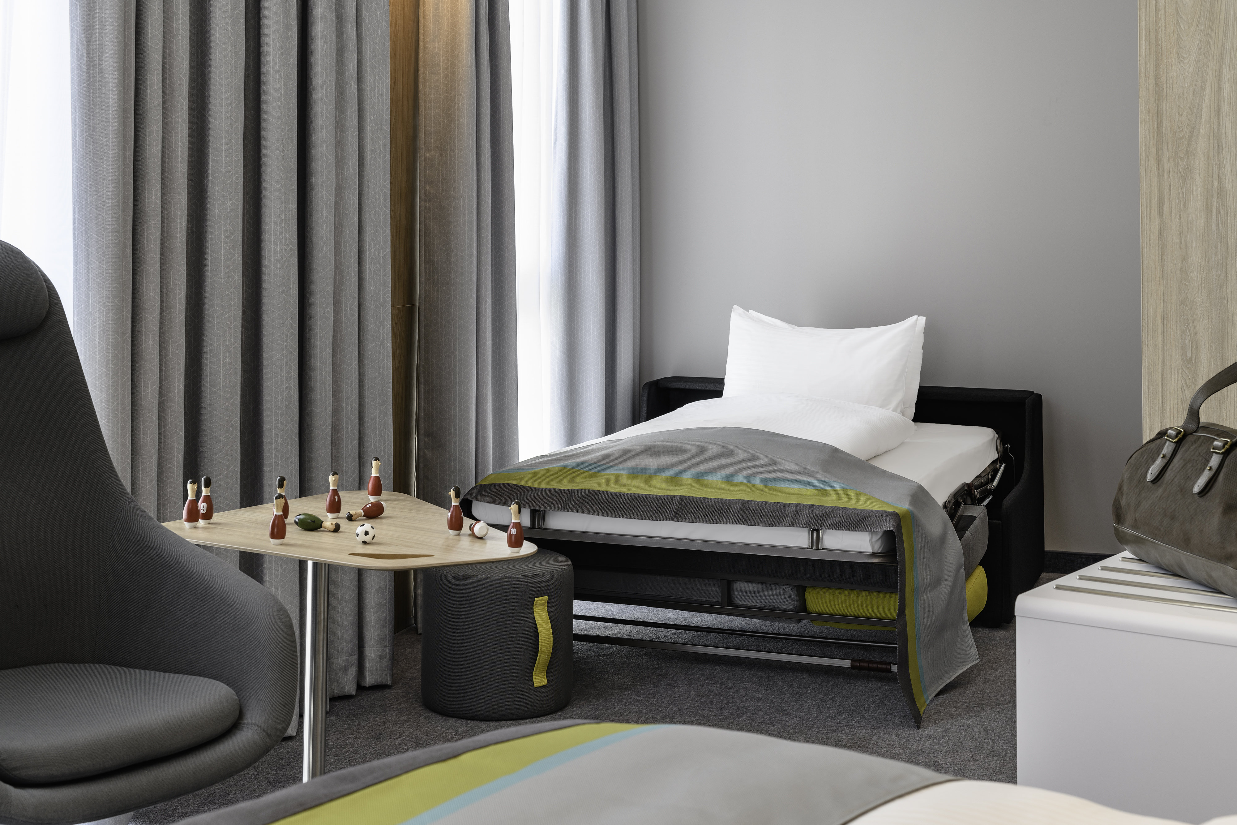 holiday inn express regensburg an ihg hotel