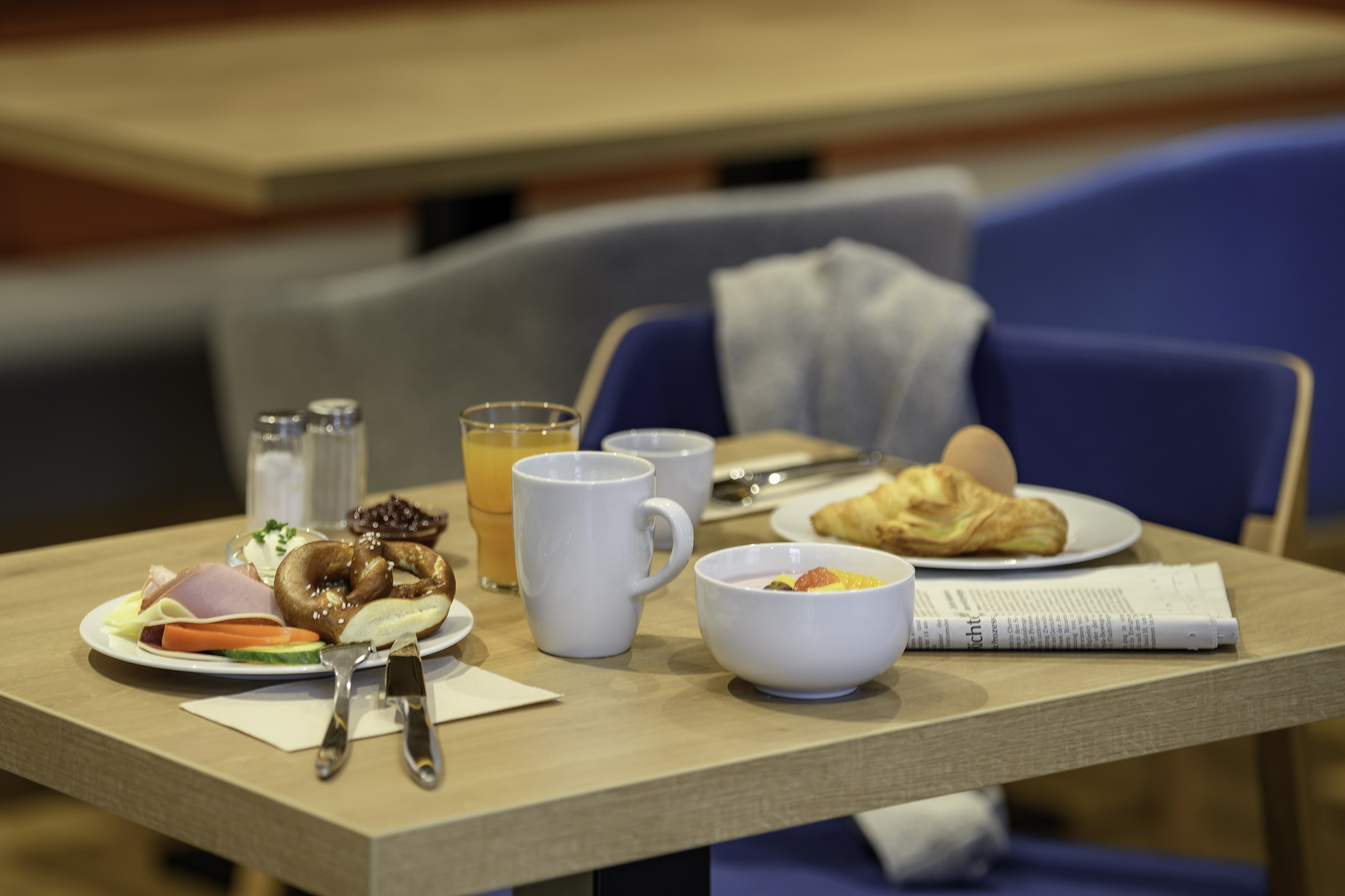 holiday inn express regensburg an ihg hotel