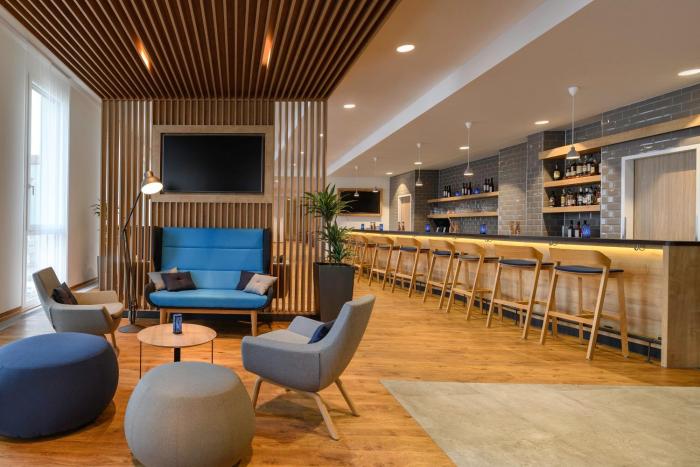 holiday inn express regensburg an ihg hotel