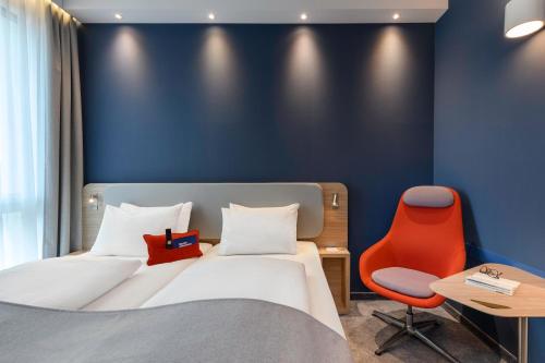 holiday inn express regensburg an ihg hotel