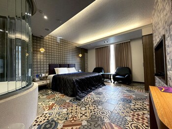 king and princess motel rende