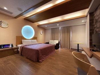 king and princess motel rende