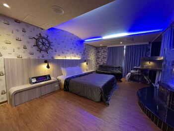 king and princess motel rende