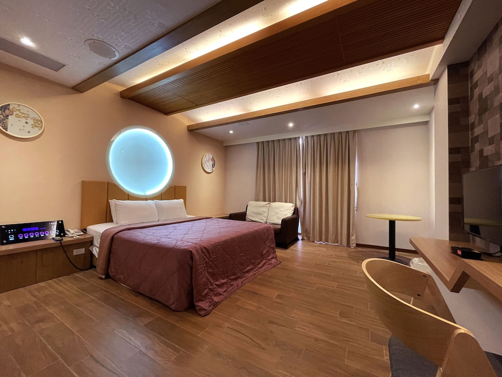 king and princess motel rende