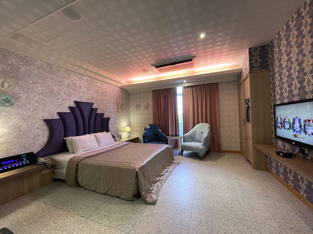 king and princess motel rende