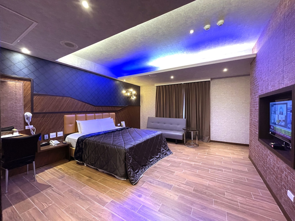 king and princess motel rende