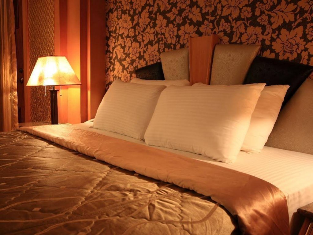 king and princess motel rende