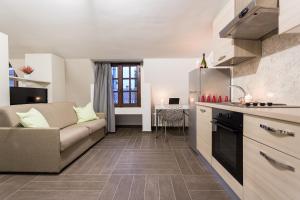 hermoso housing