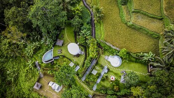 bubble hotel bali ubud glamping