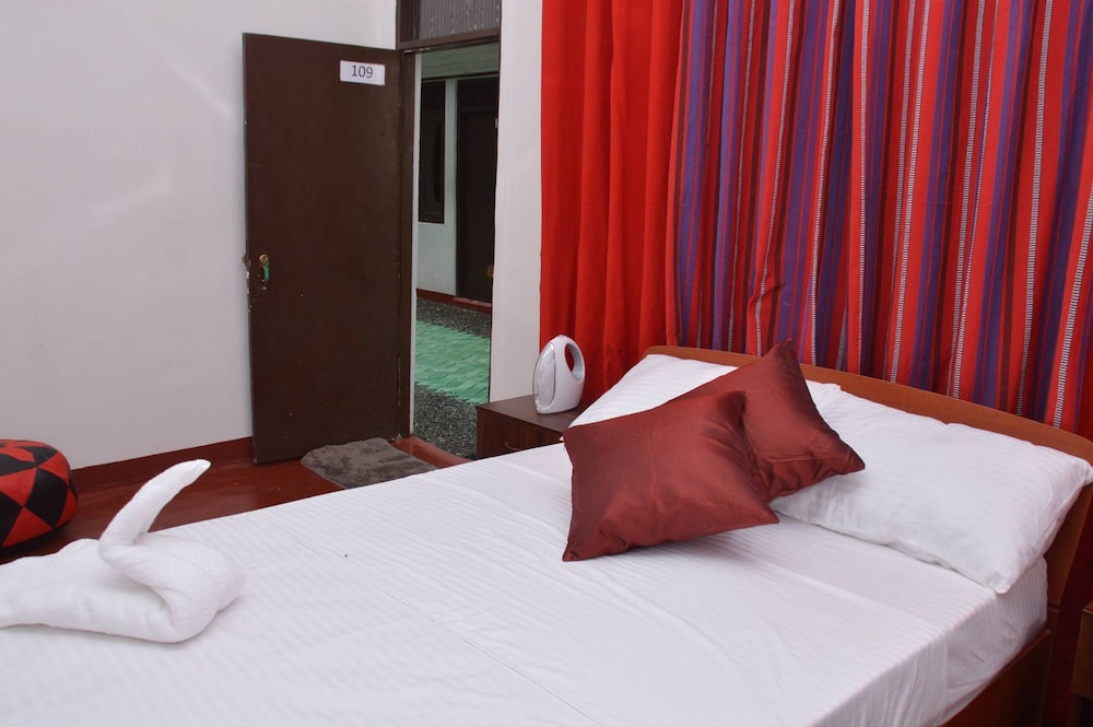 cinnamon airport residencies