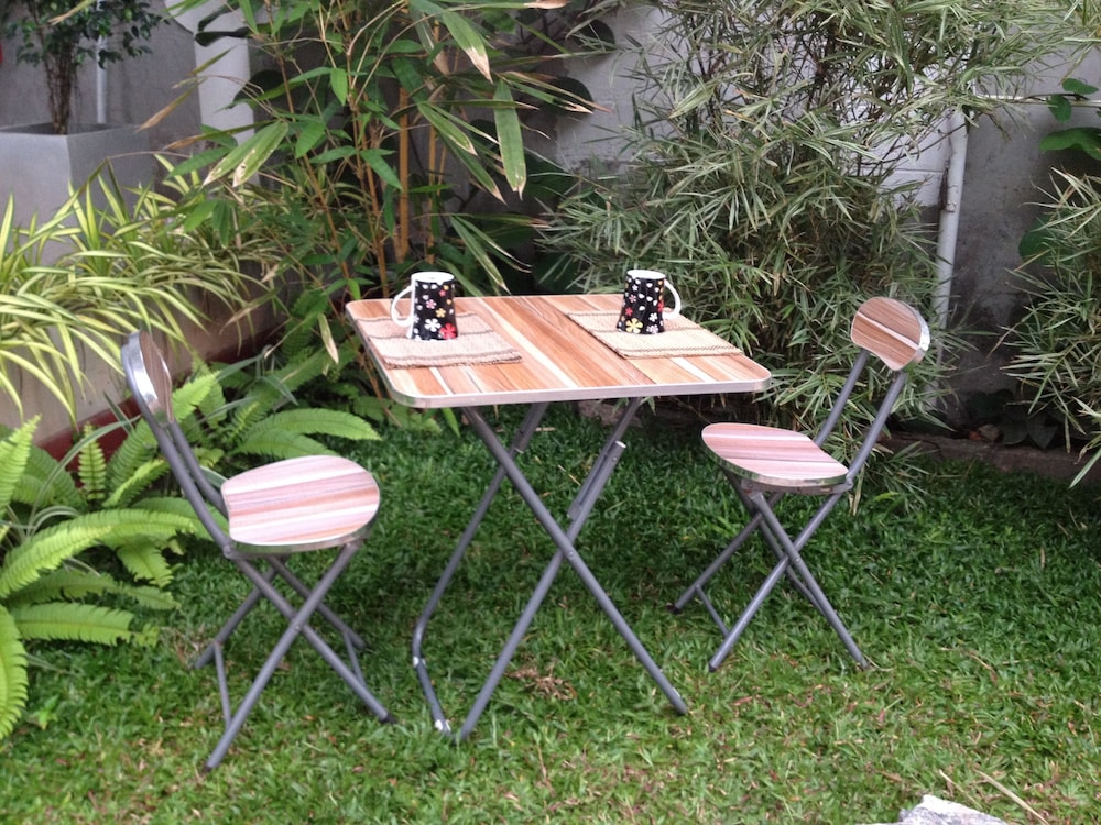 cinnamon airport residencies