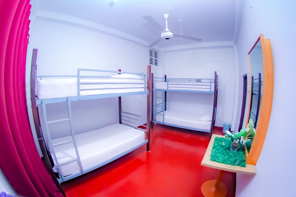 cinnamon airport residencies