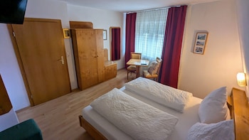 dorfgasthof zur rose