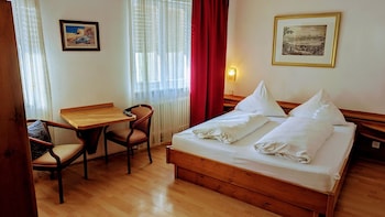 dorfgasthof zur rose