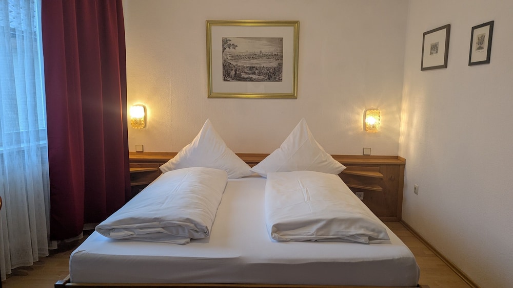 dorfgasthof zur rose