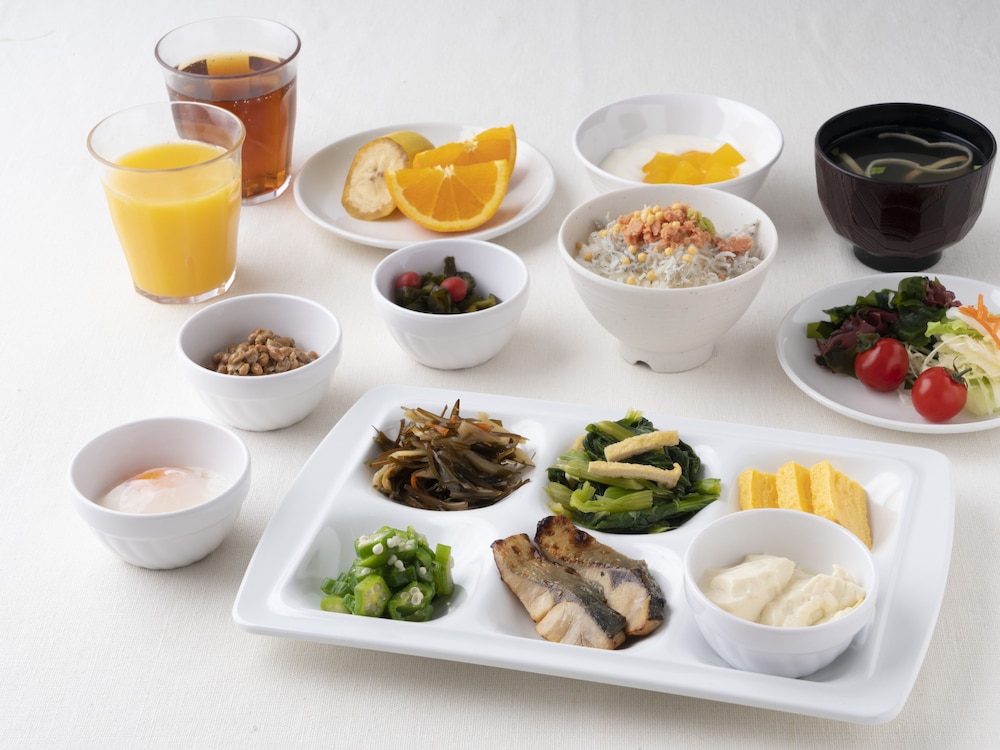 just inn premium toyohashi station shinkansen guchi