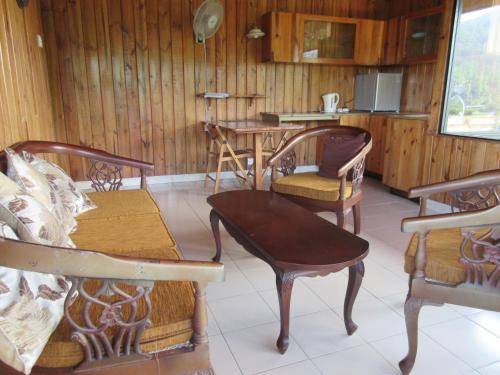 drop hostel