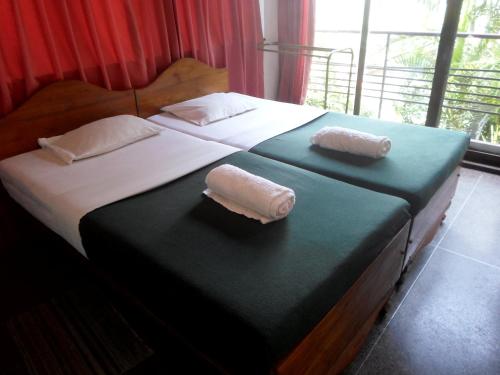 drop hostel