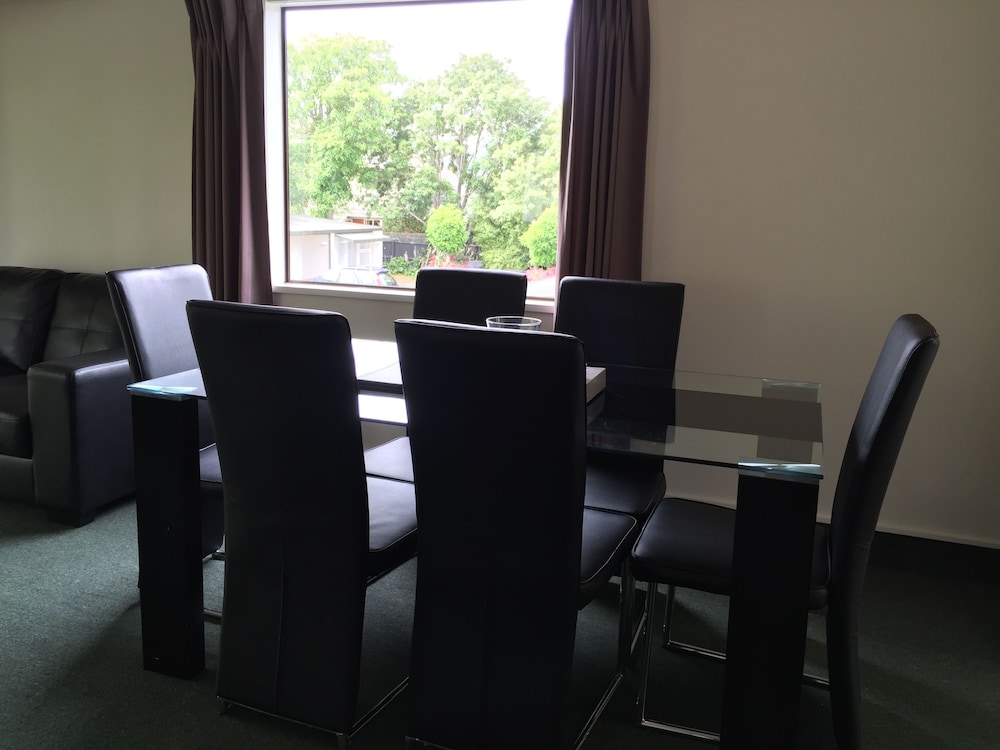 ashleigh court motel christchurch hagley park