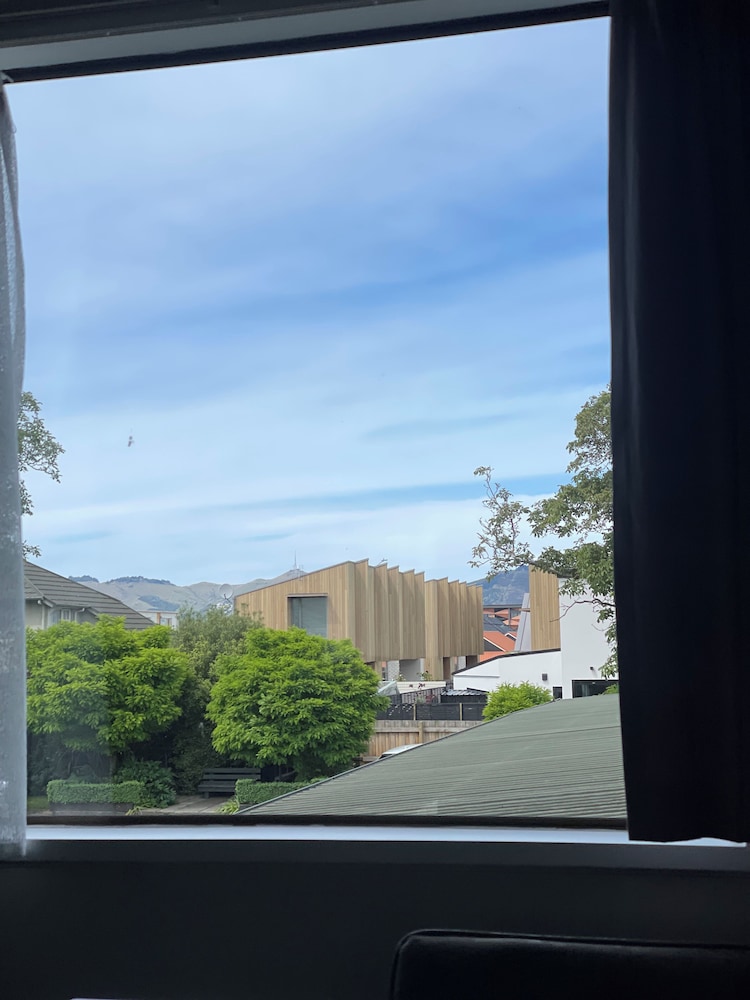 ashleigh court motel christchurch hagley park