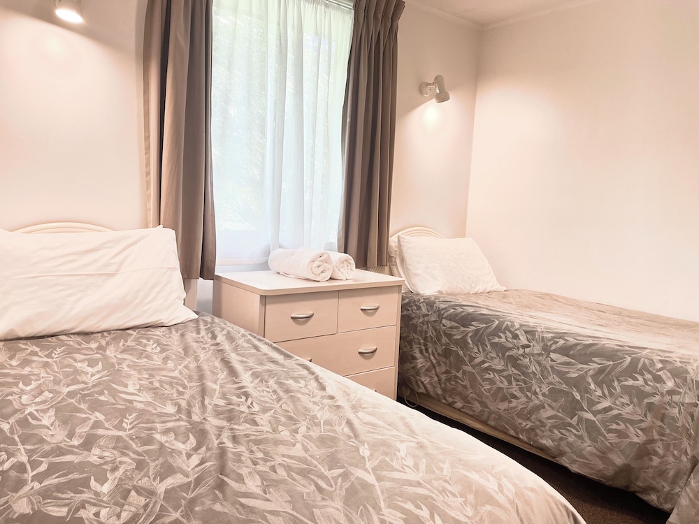 ashleigh court motel christchurch hagley park