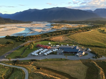 Haast River Motels & Holiday Park,West Coast>>Haast,4 star