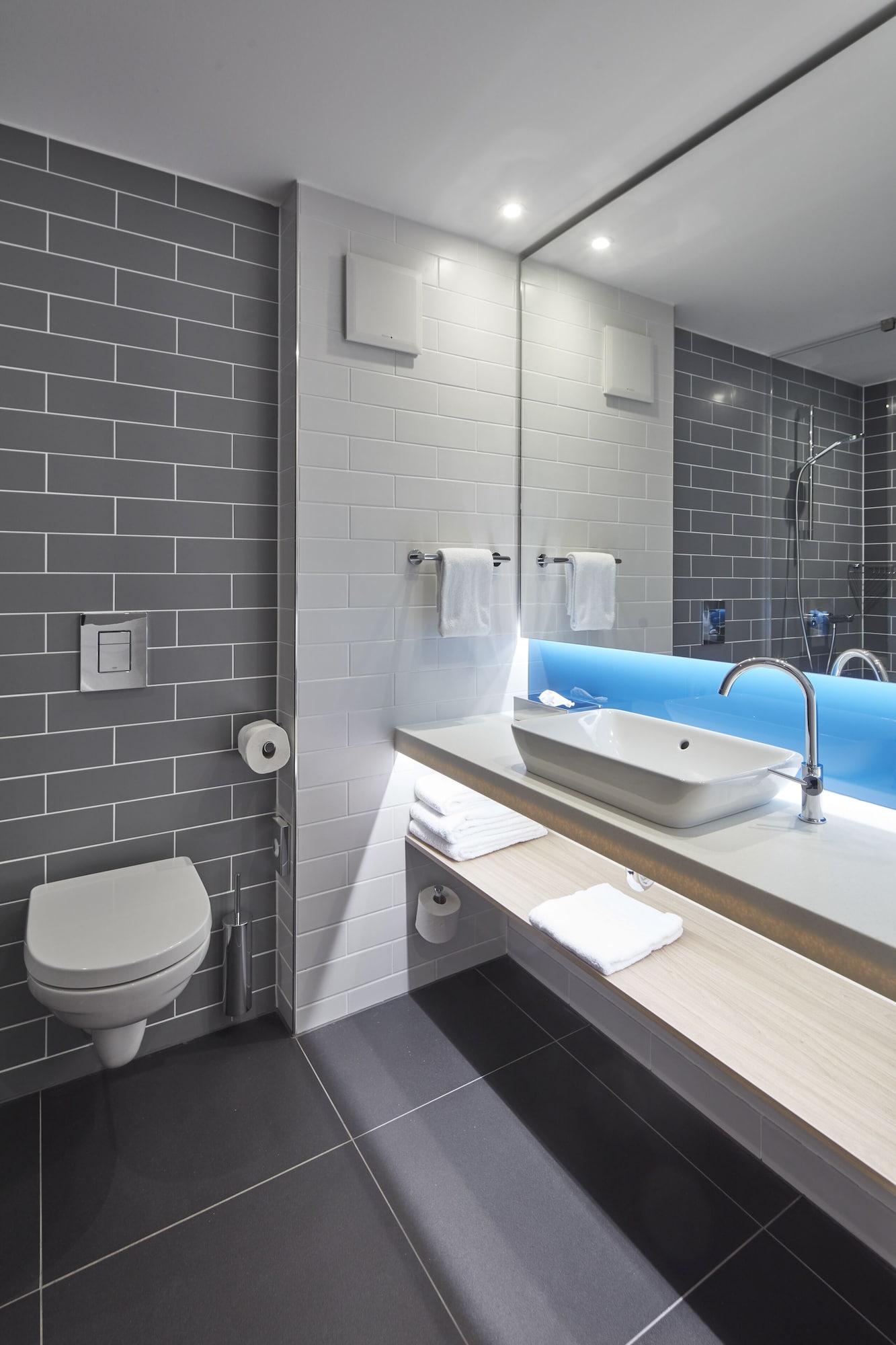 holiday inn express merzig an ihg hotel