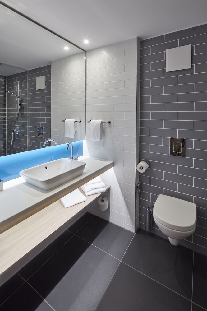holiday inn express merzig an ihg hotel