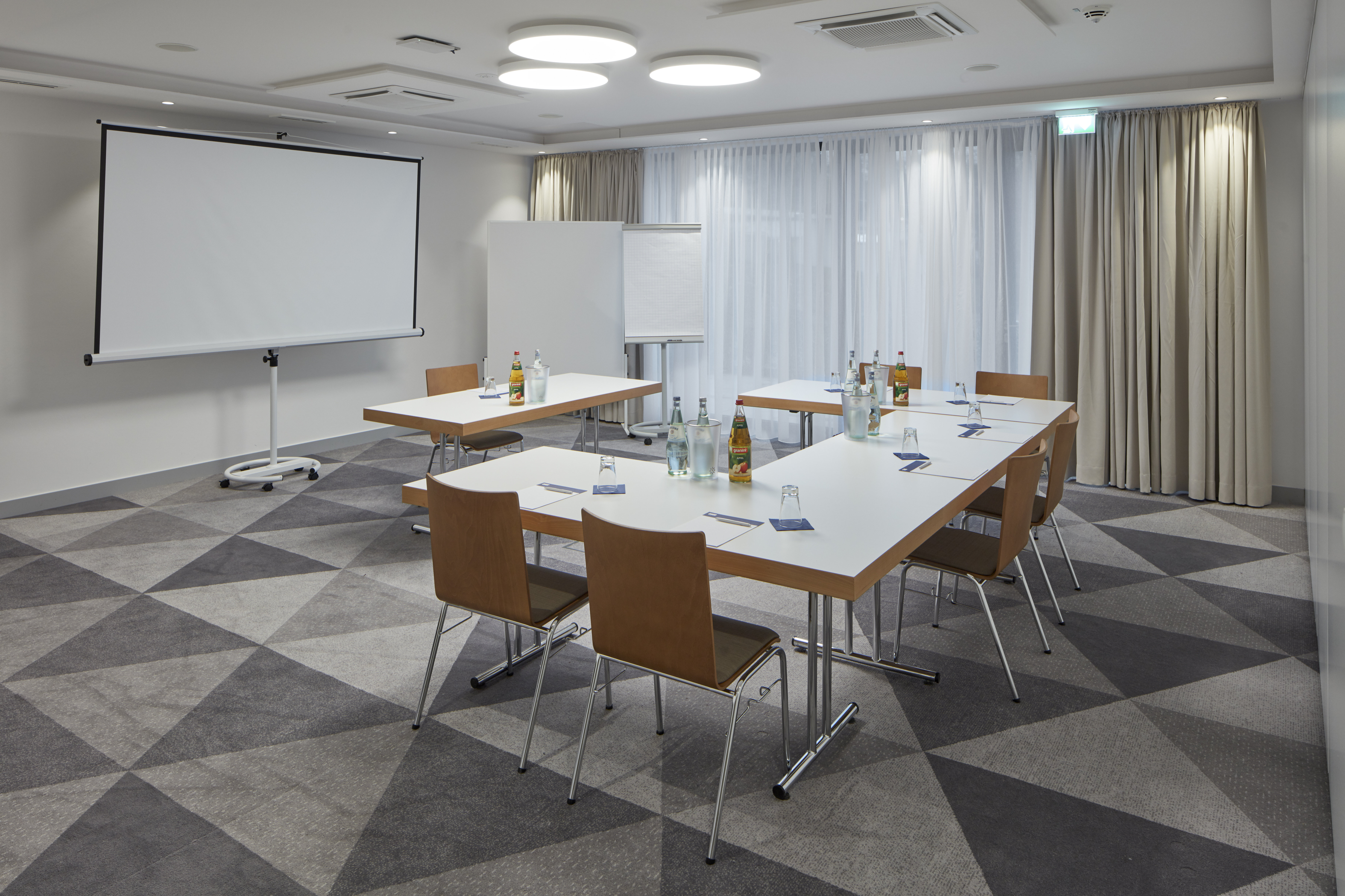 holiday inn express merzig an ihg hotel