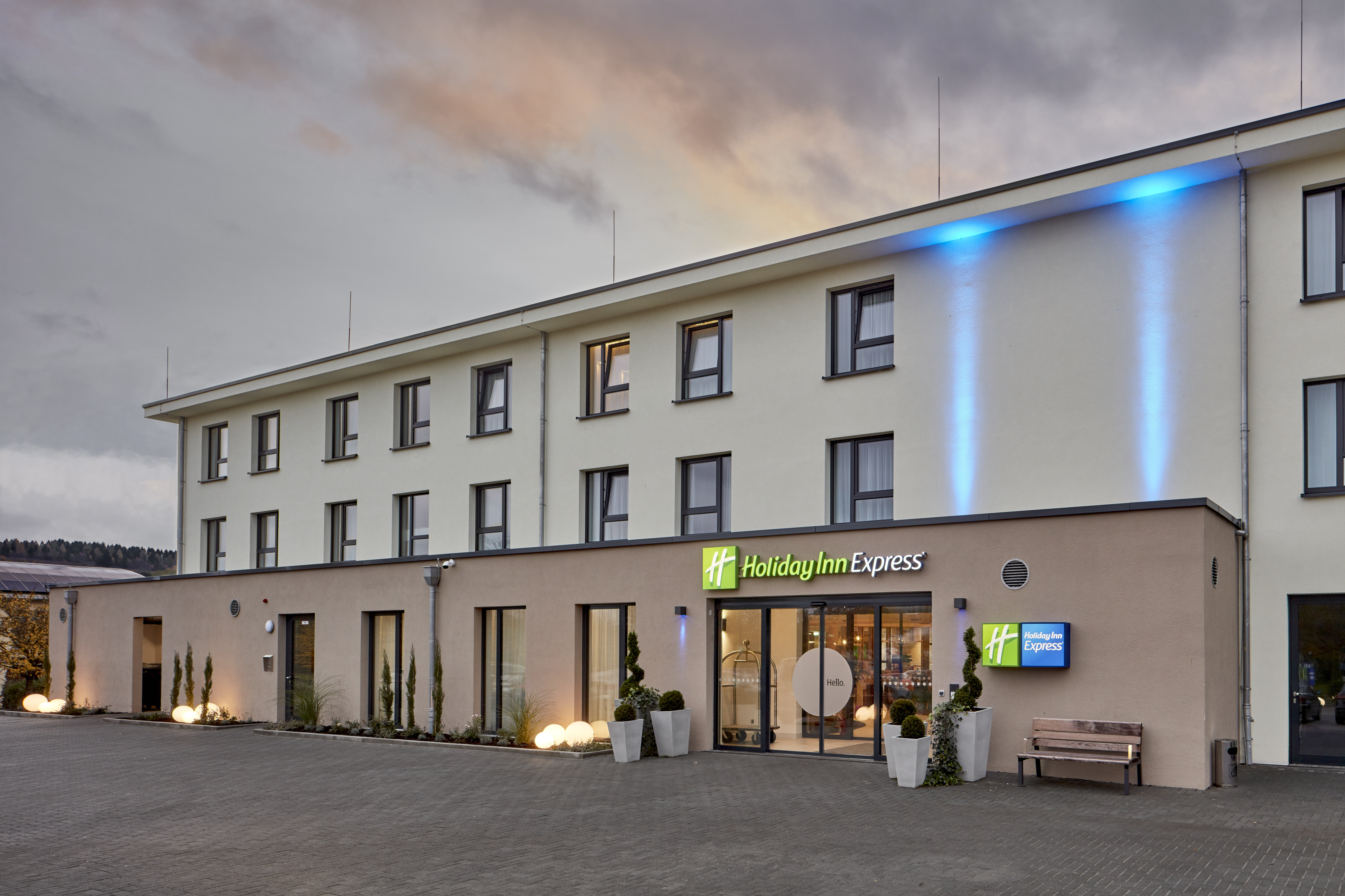 holiday inn express merzig an ihg hotel
